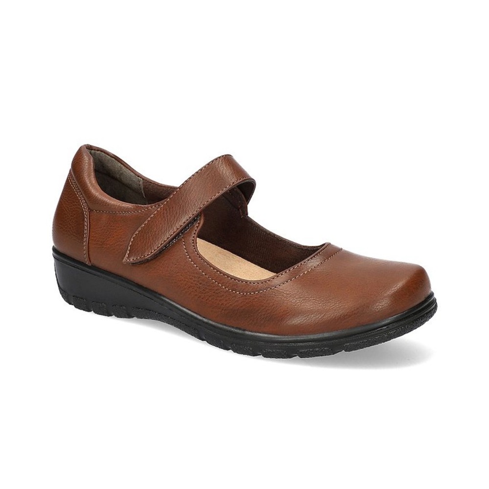 Easy Street Archer Comfort Mary Jane Flats Tan Size 7.5